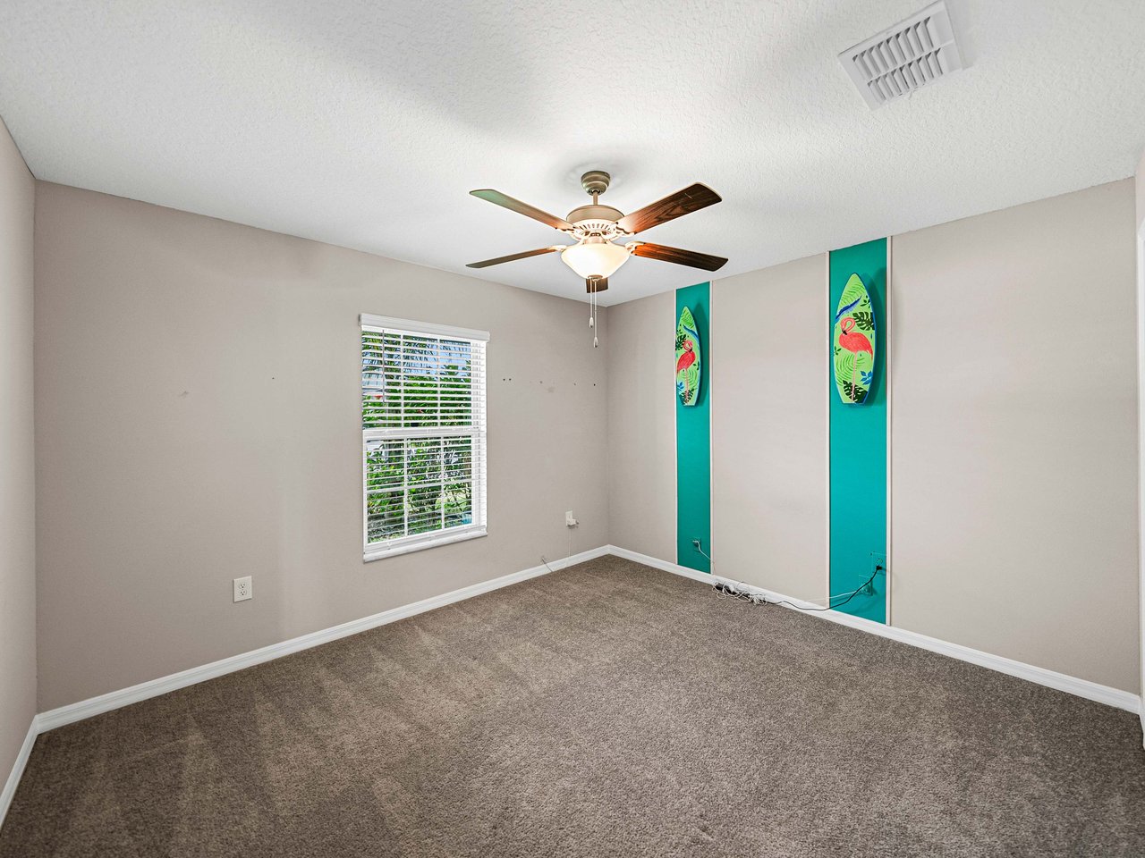 5474 LESLIE CANYON DR