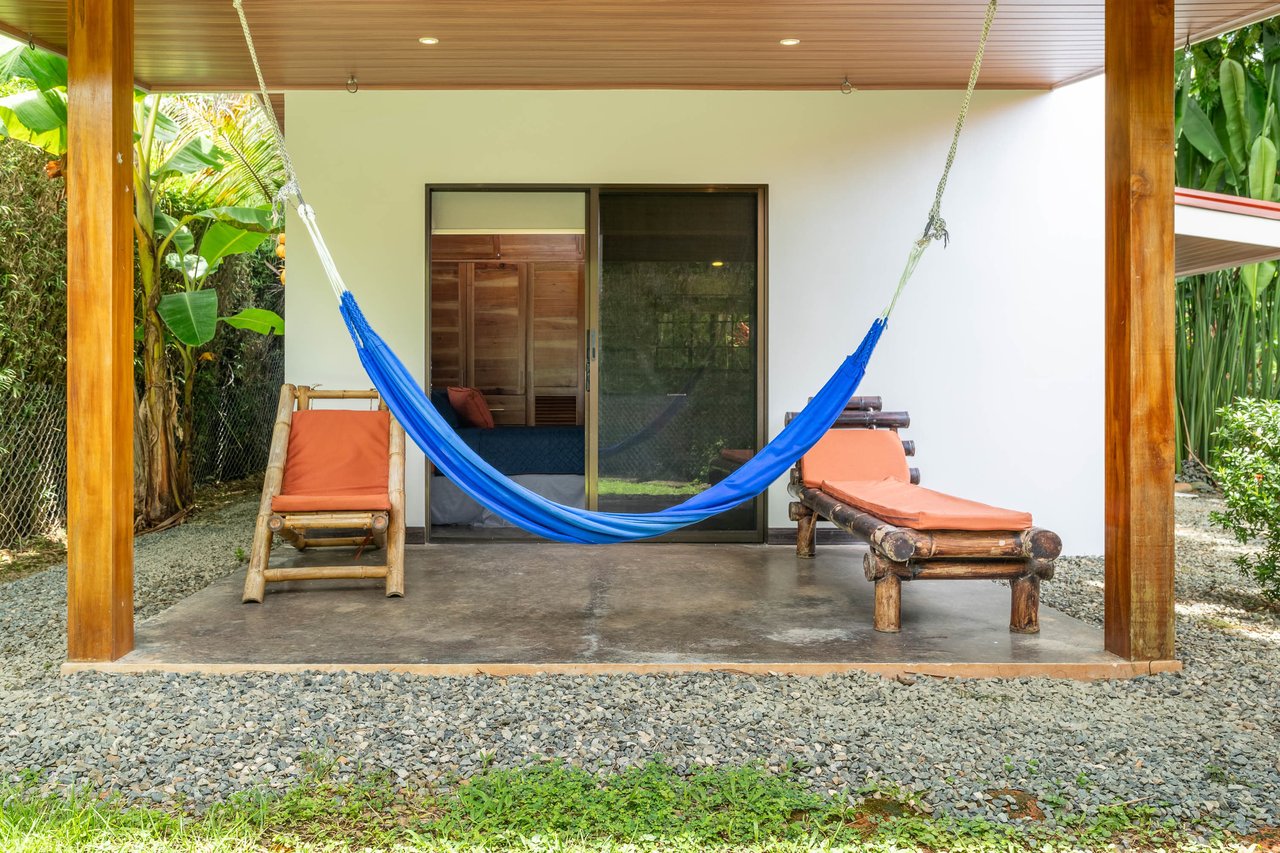 Uvita Garden Villa and Casita, 4 Bedrooms Total, Walking Distance To All