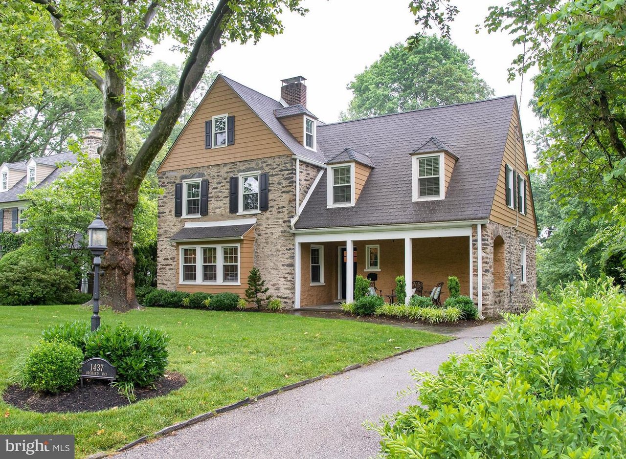 1437 Orchard Way