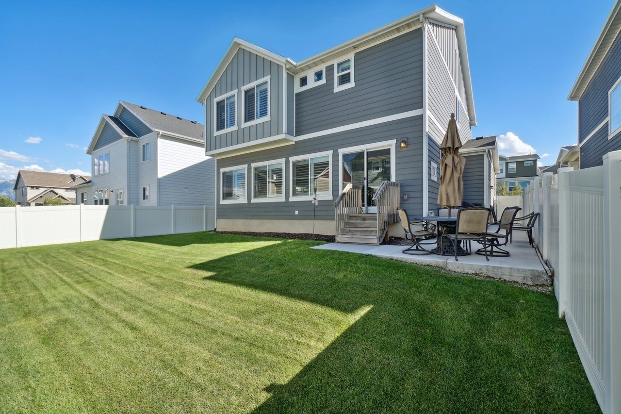 3678 W Rushton View Dr