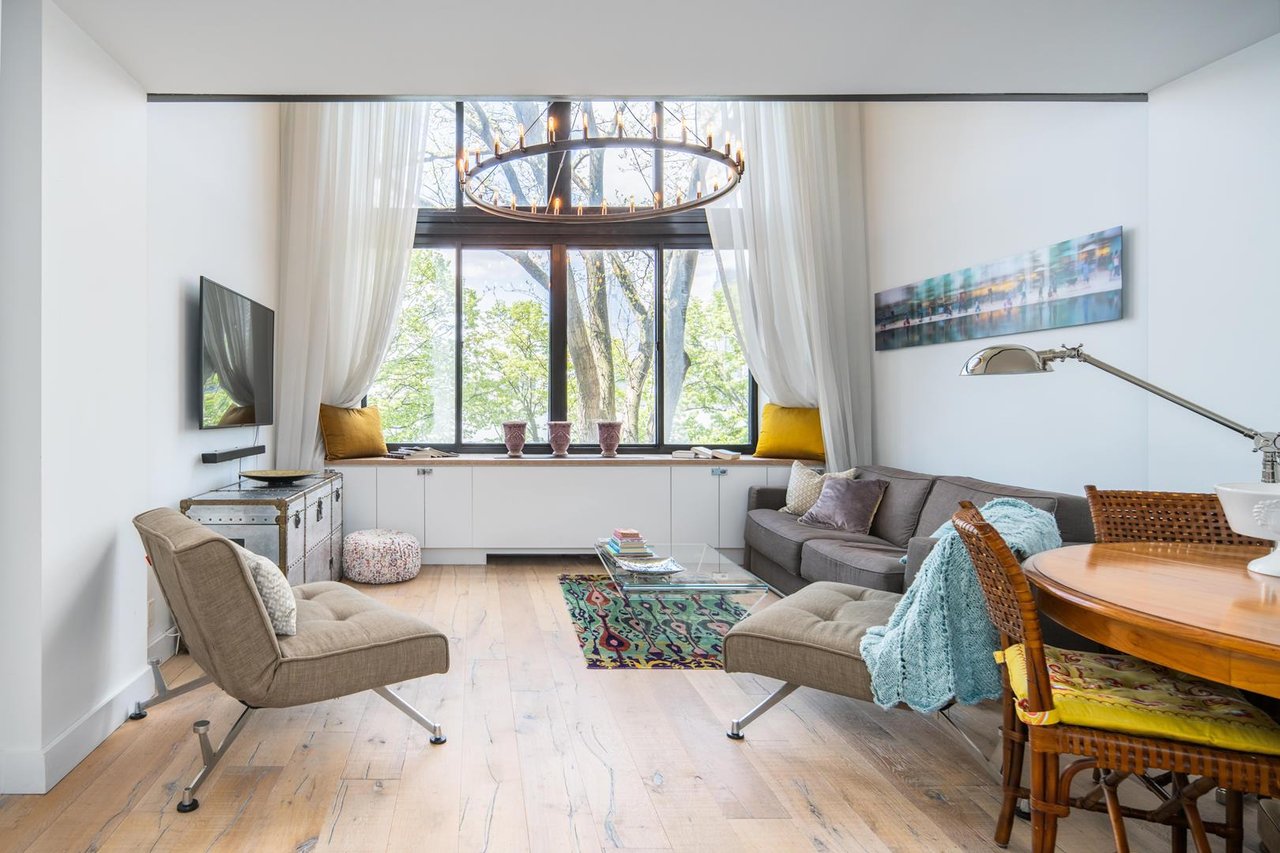 21 South End Avenue, Apt 213