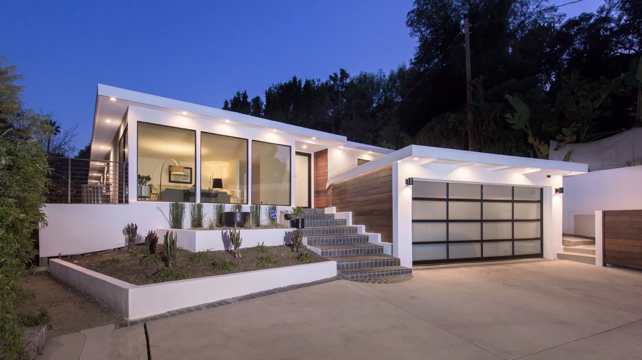 3901 ½ Ventura Canyon