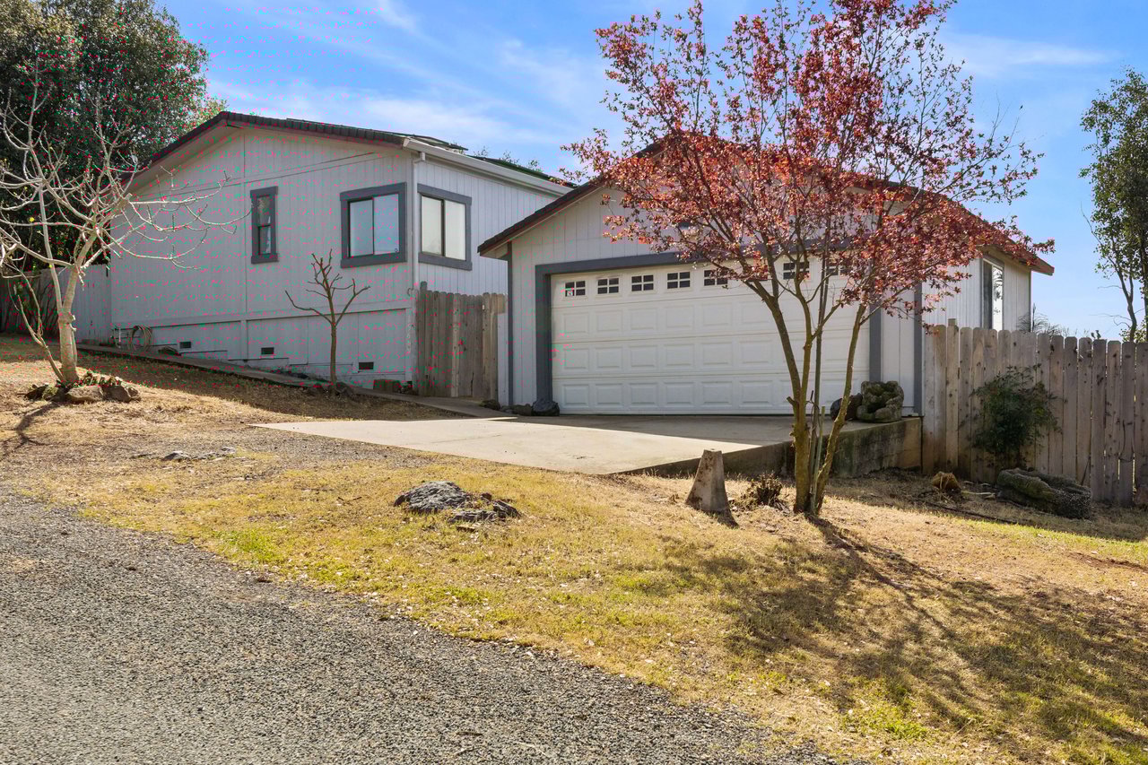 15669 20th Avenue, Clearlake