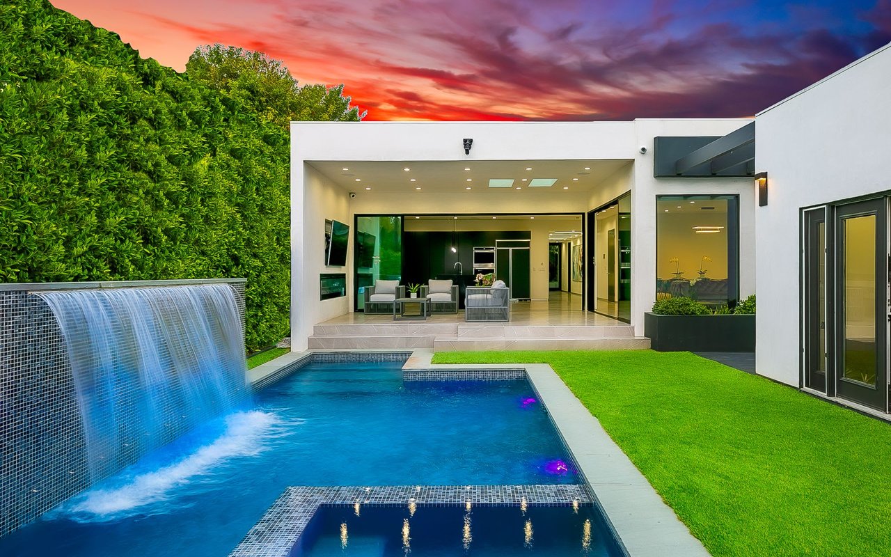 The Four Seasons Villa