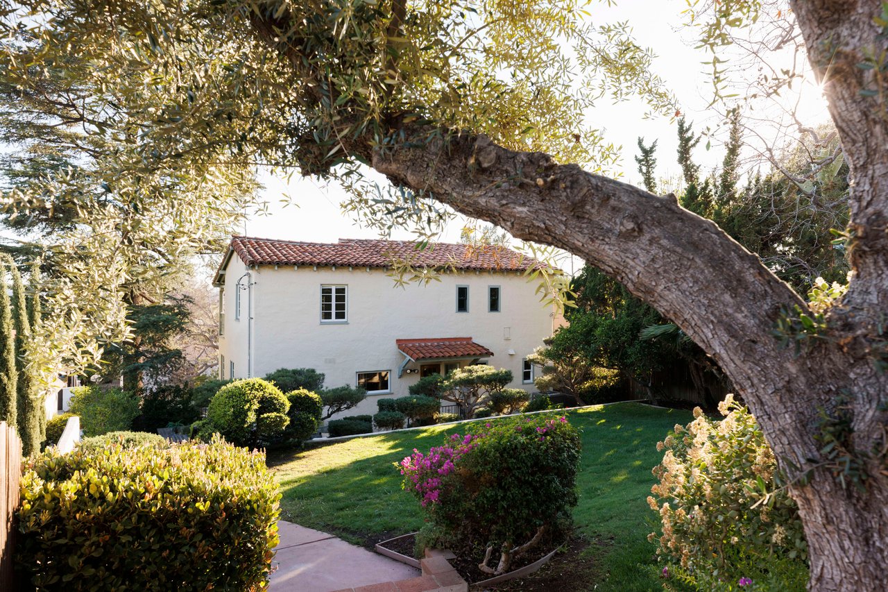 A restored Spanish Colonial Revival in Glendale