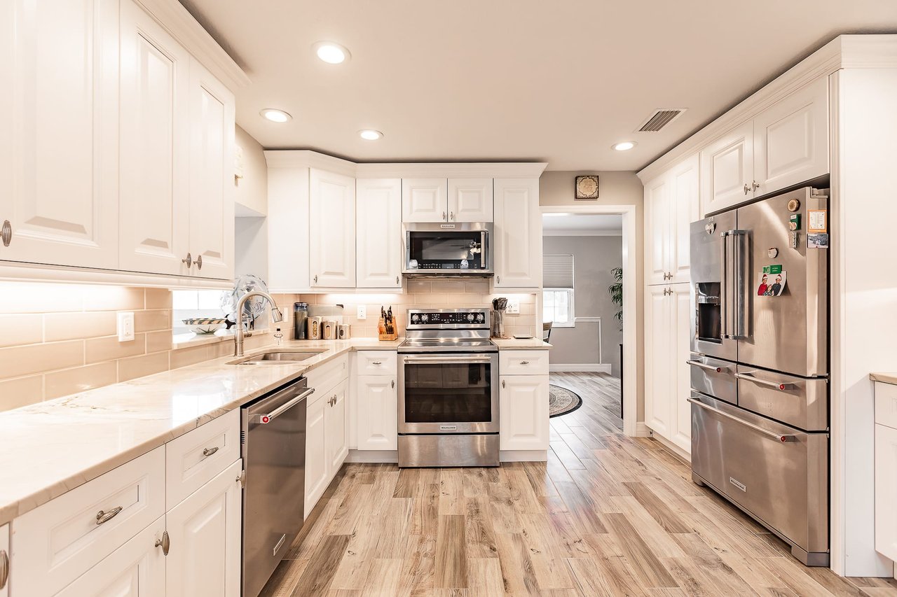 501 VELASQUEZ DRIVE