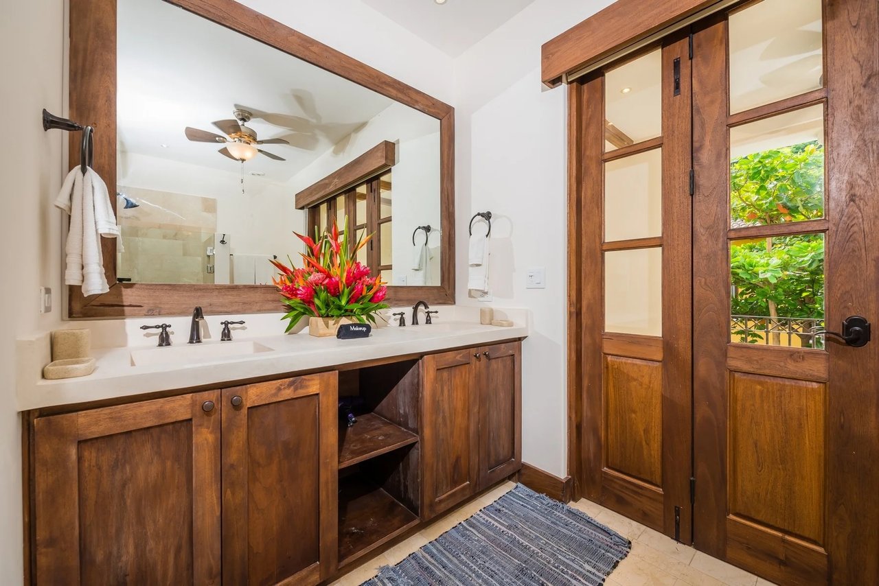 Four Balcony Turnkey Flat, Flamingo, Guanacaste