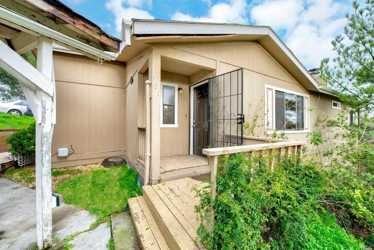 101 Cambark Ct