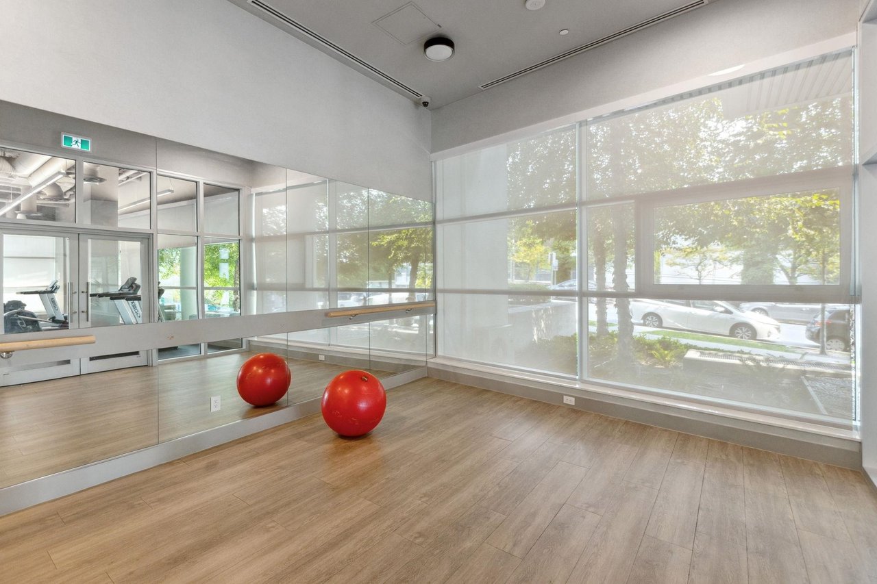 1601-530 Whiting Way, Coquitlam
