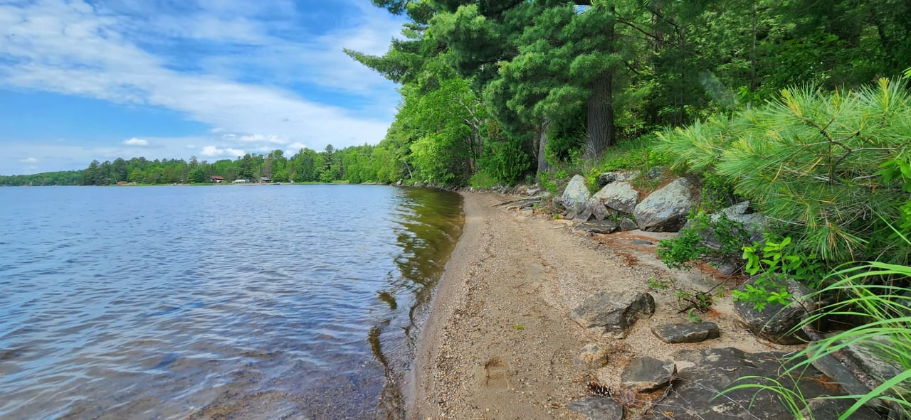 Fern Glen Road Round Lake 