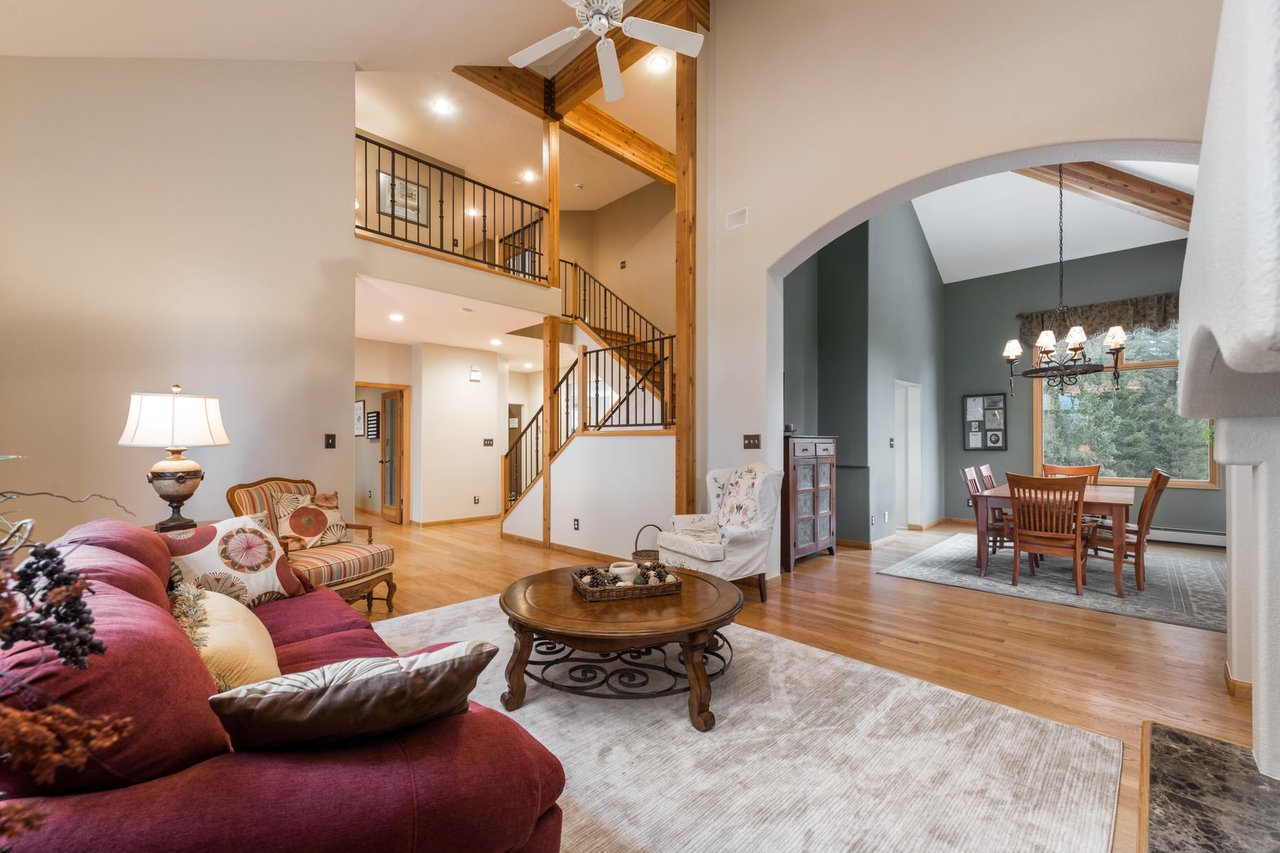 1439 Belford