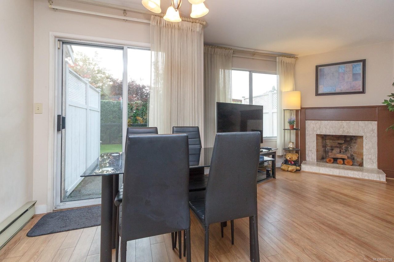 7-1550 North Dairy Rd, Saanich