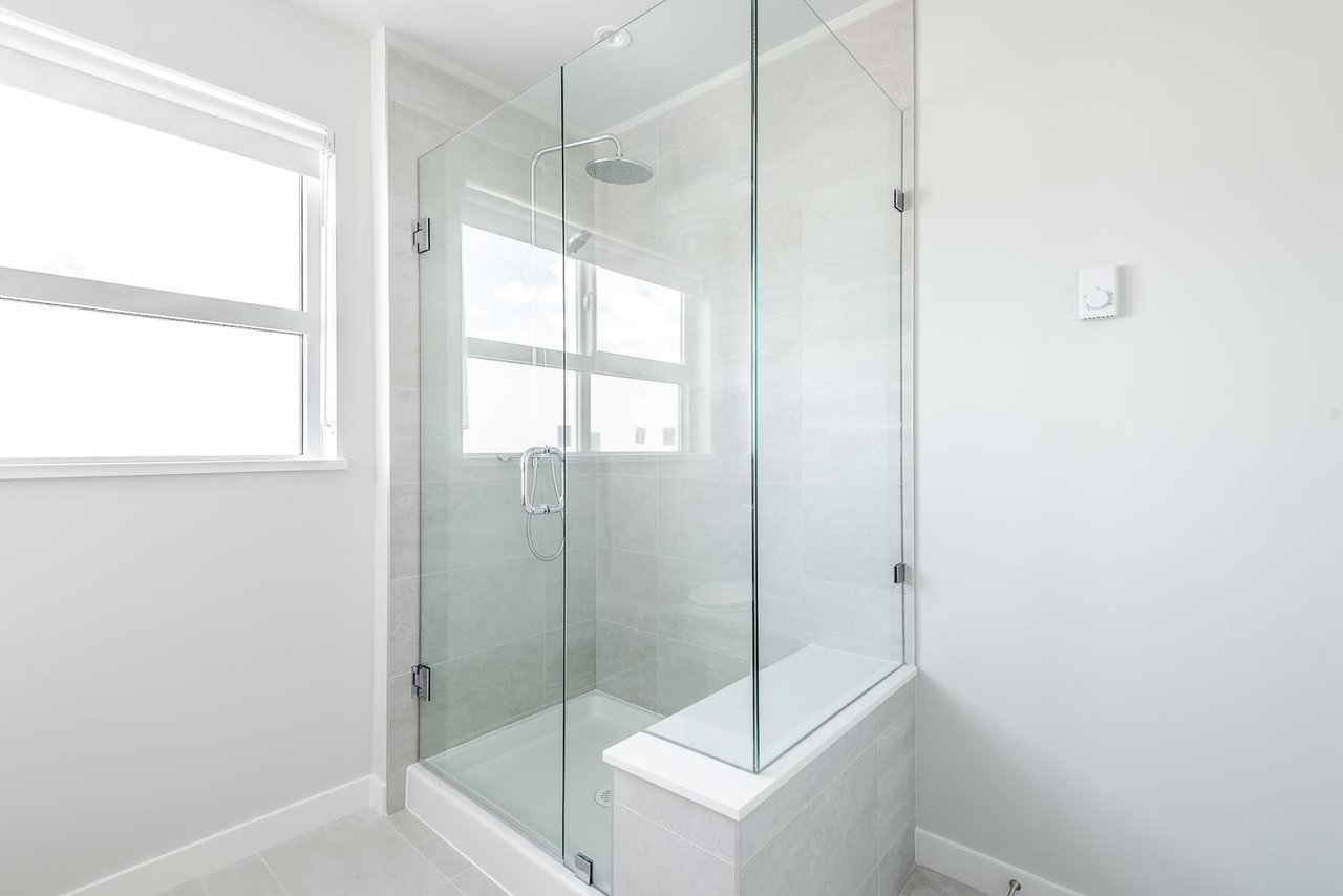 41212 Highline Pl