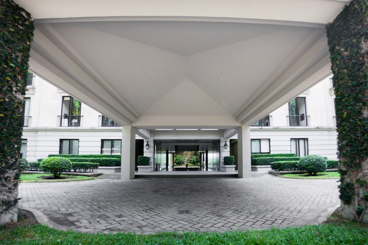Premier Panoramic City View Penthouse, Escazu, San Jose