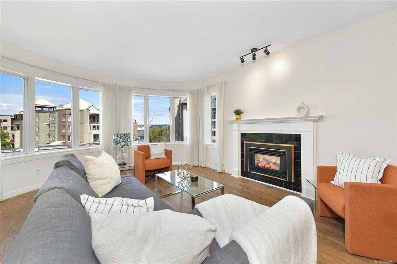 408-50 Songhees Rd