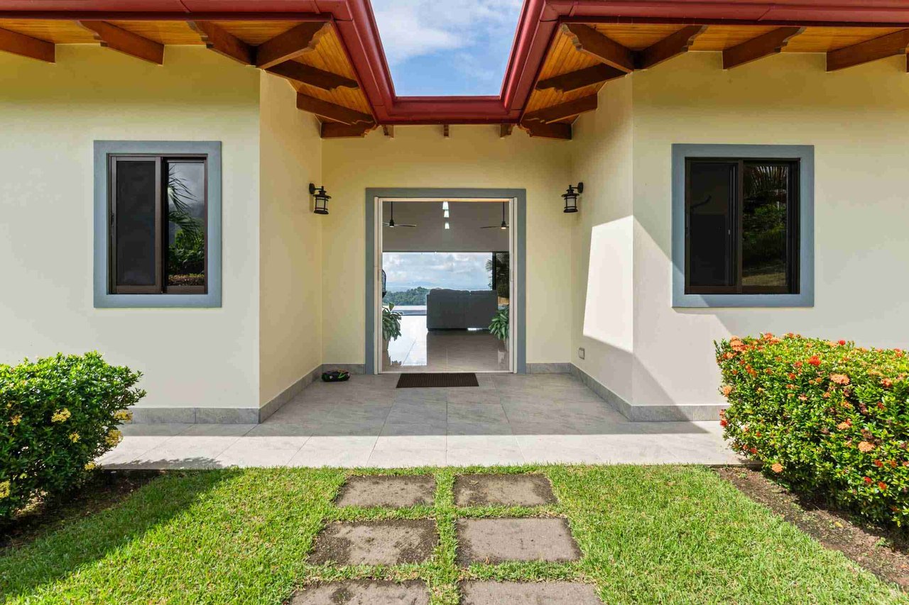 Luxurious Home with Great Outdoor Living Space and Incredible Panoramic Valley & Ocean Views in Chontales near Ojochal Costa Rica