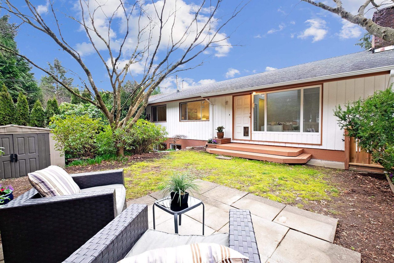 22 Glenmore Dr