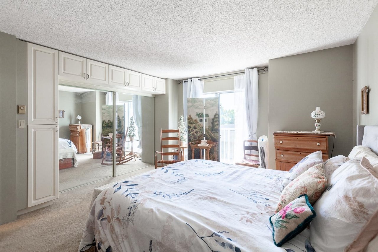 404-8772 SW Marine Dr