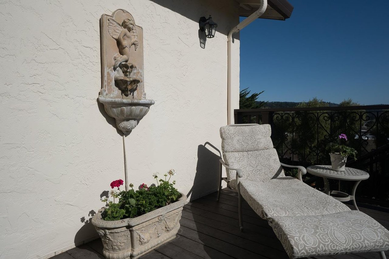 26269 Mesa Pl