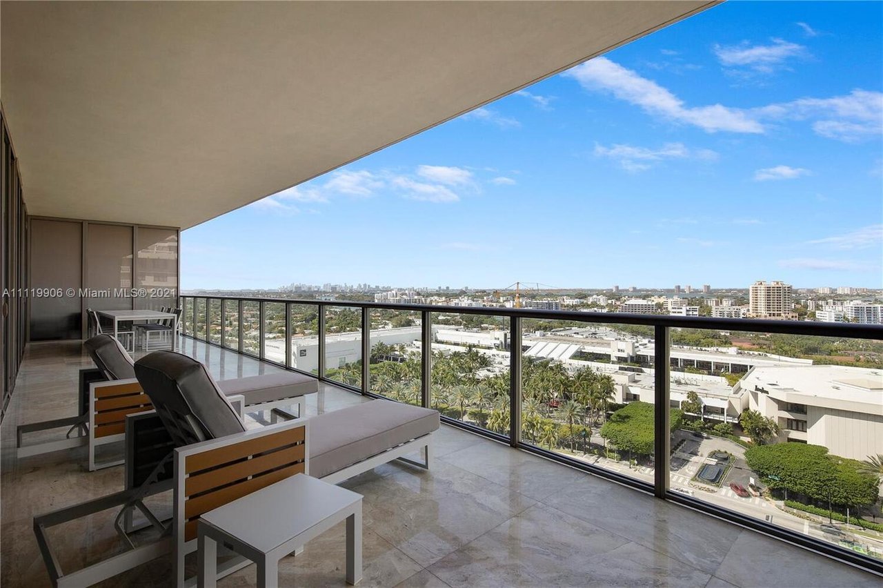 9705 Collins Ave, #1403N