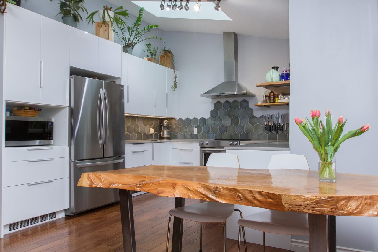 53-1821 Willow Cres