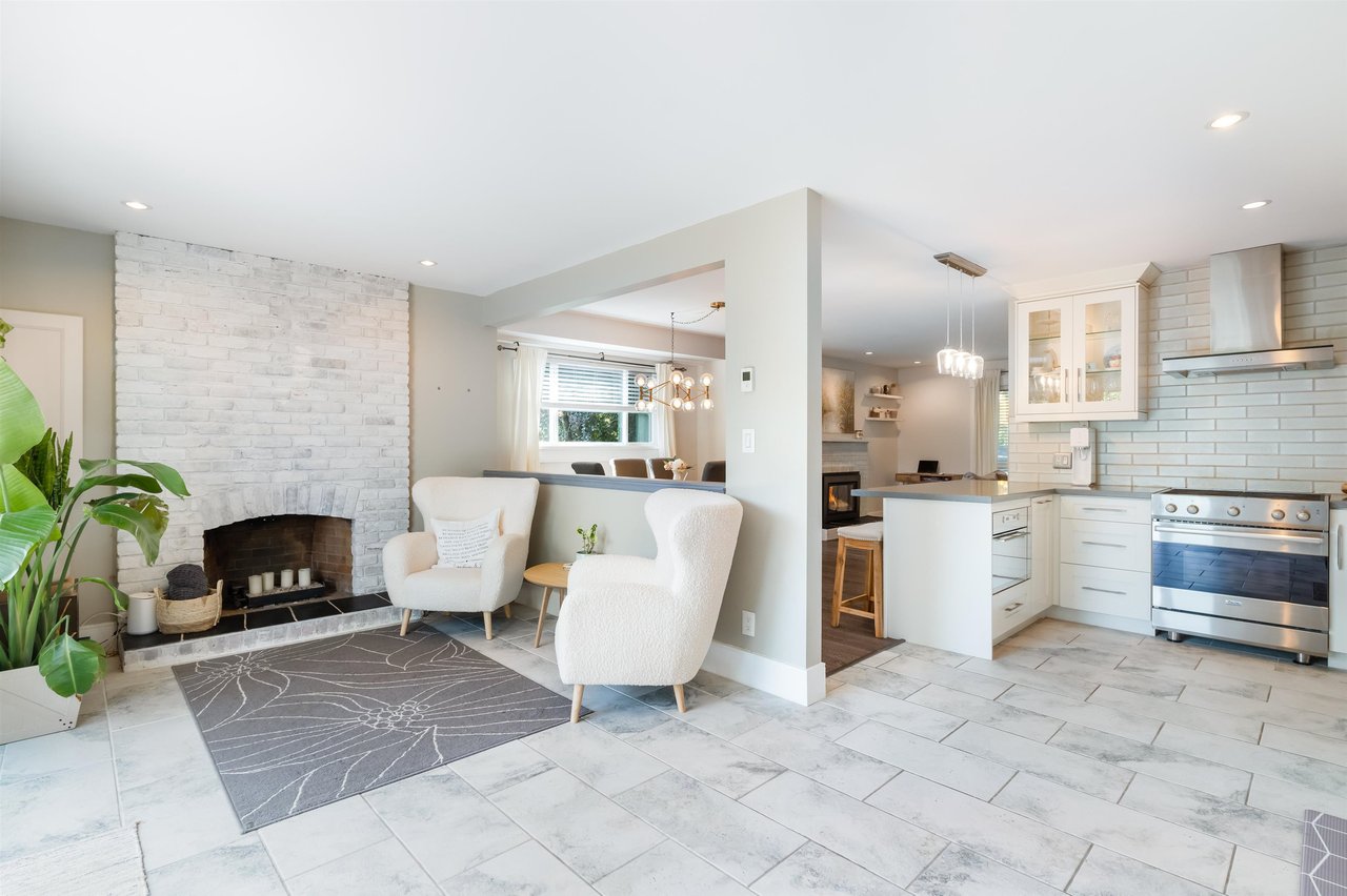 3156 Strathaven Ln