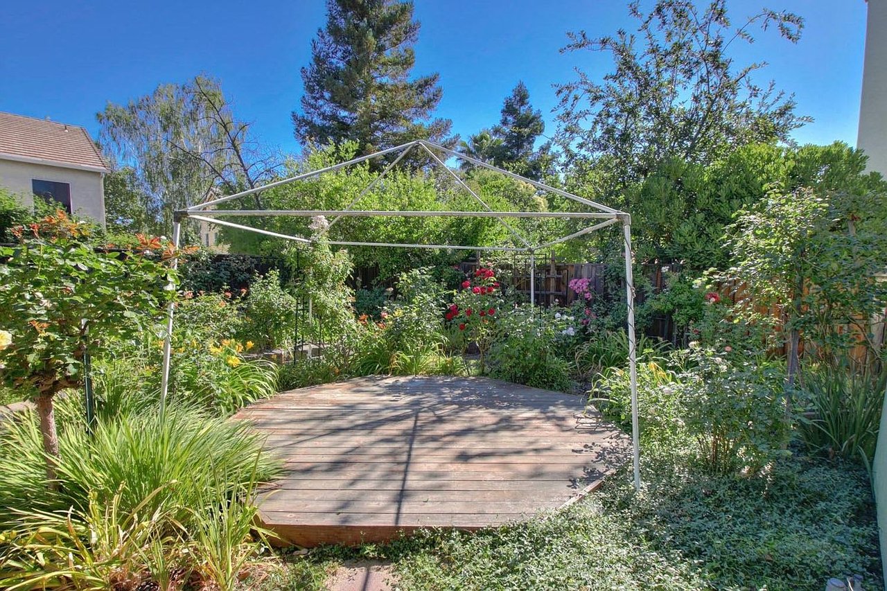 3023 Donato Lane