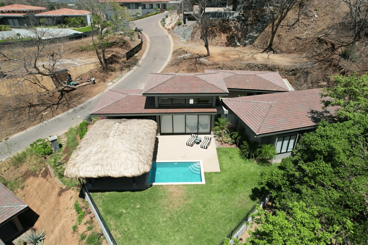 Modern Ecological Homes in Pacifico