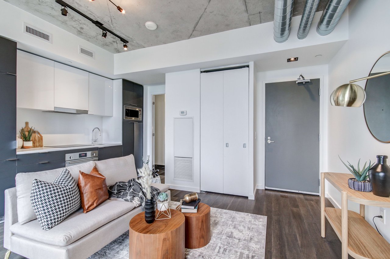 170 Bayview Ave Unit 613