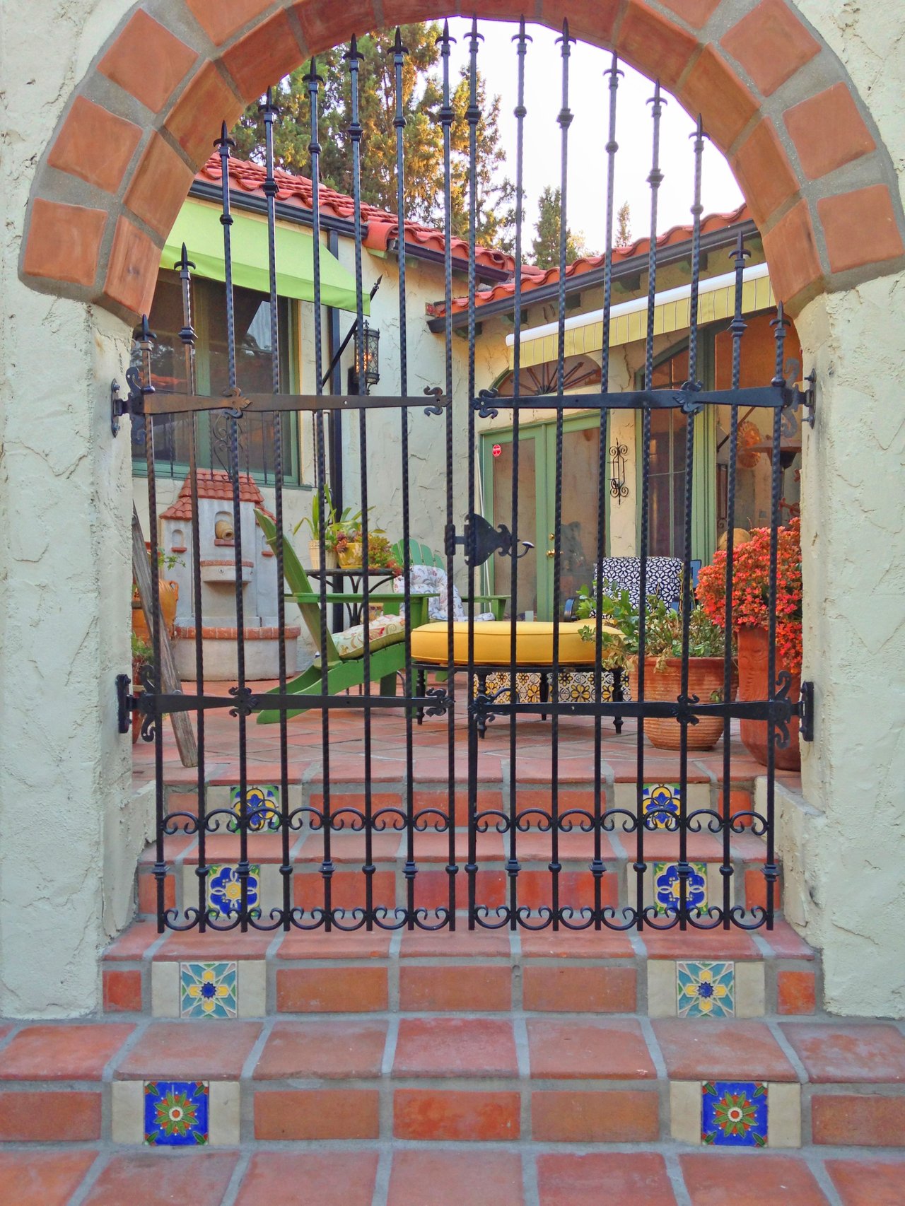 1830 Verdugo Vista Dr