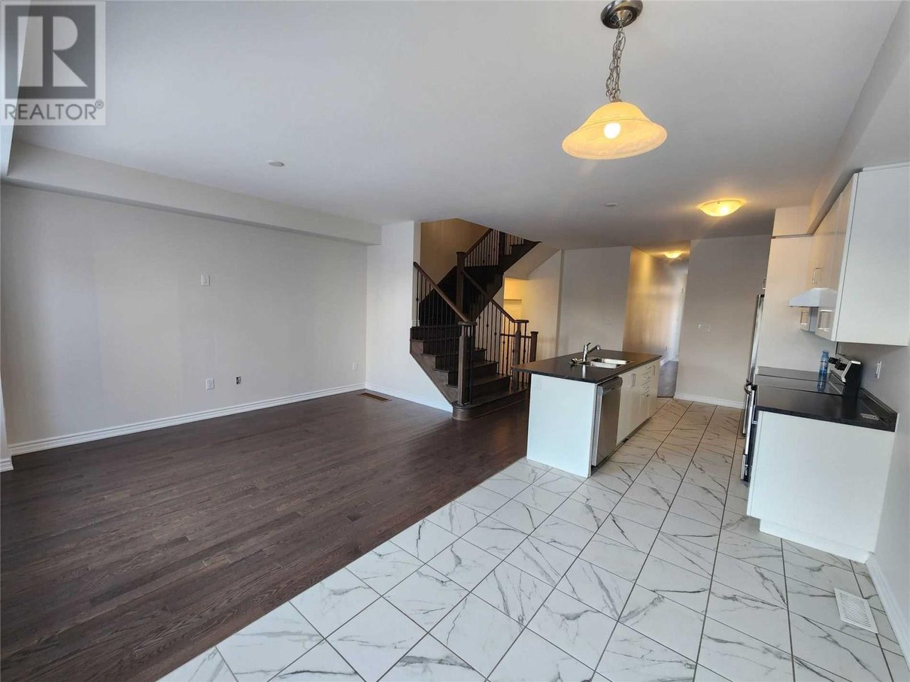 97 Rainbow Dr