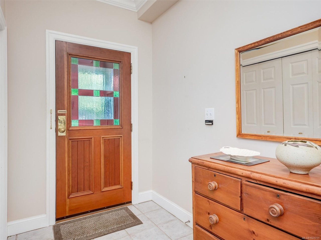 1-2573 Kilgary Pl