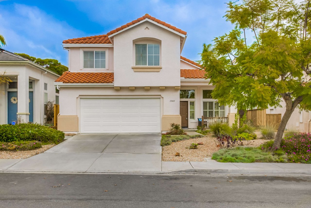 11043 Cedarcrest Way