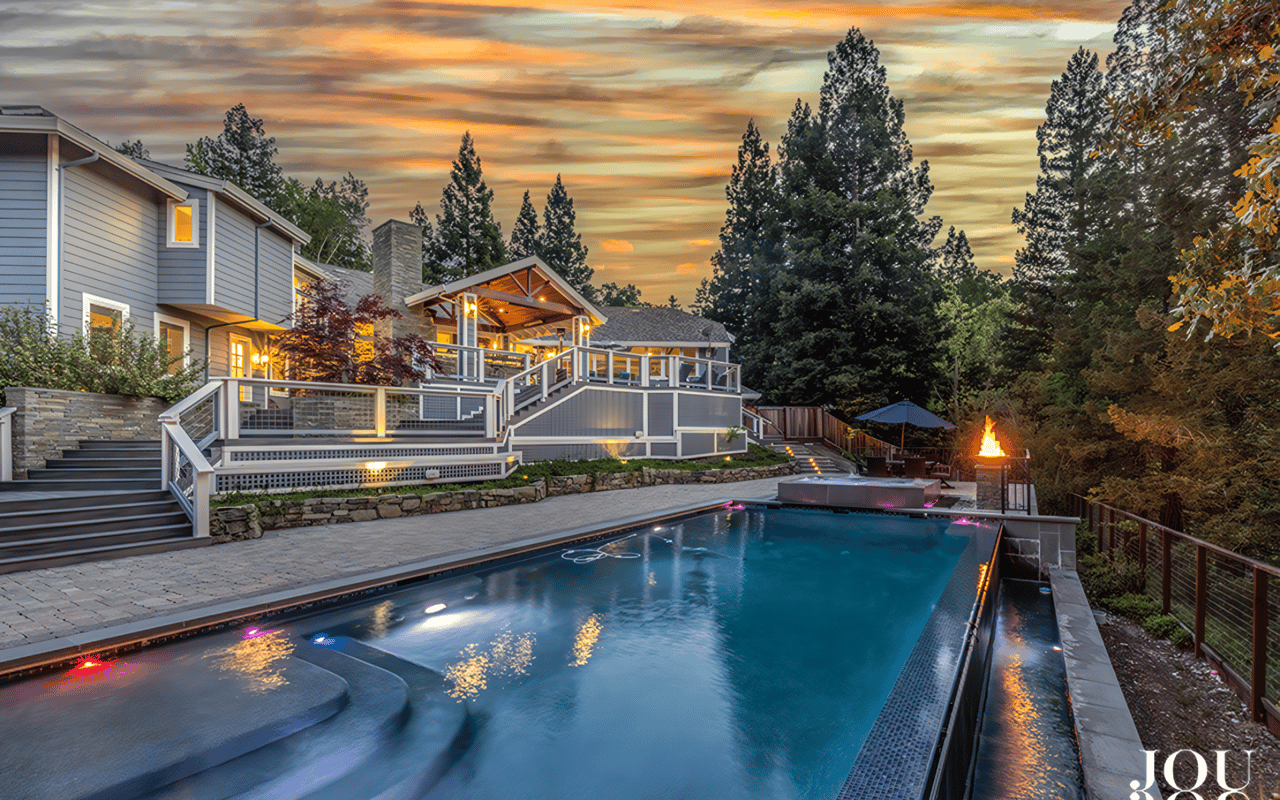 A Sensational Saddleback Custom Home!