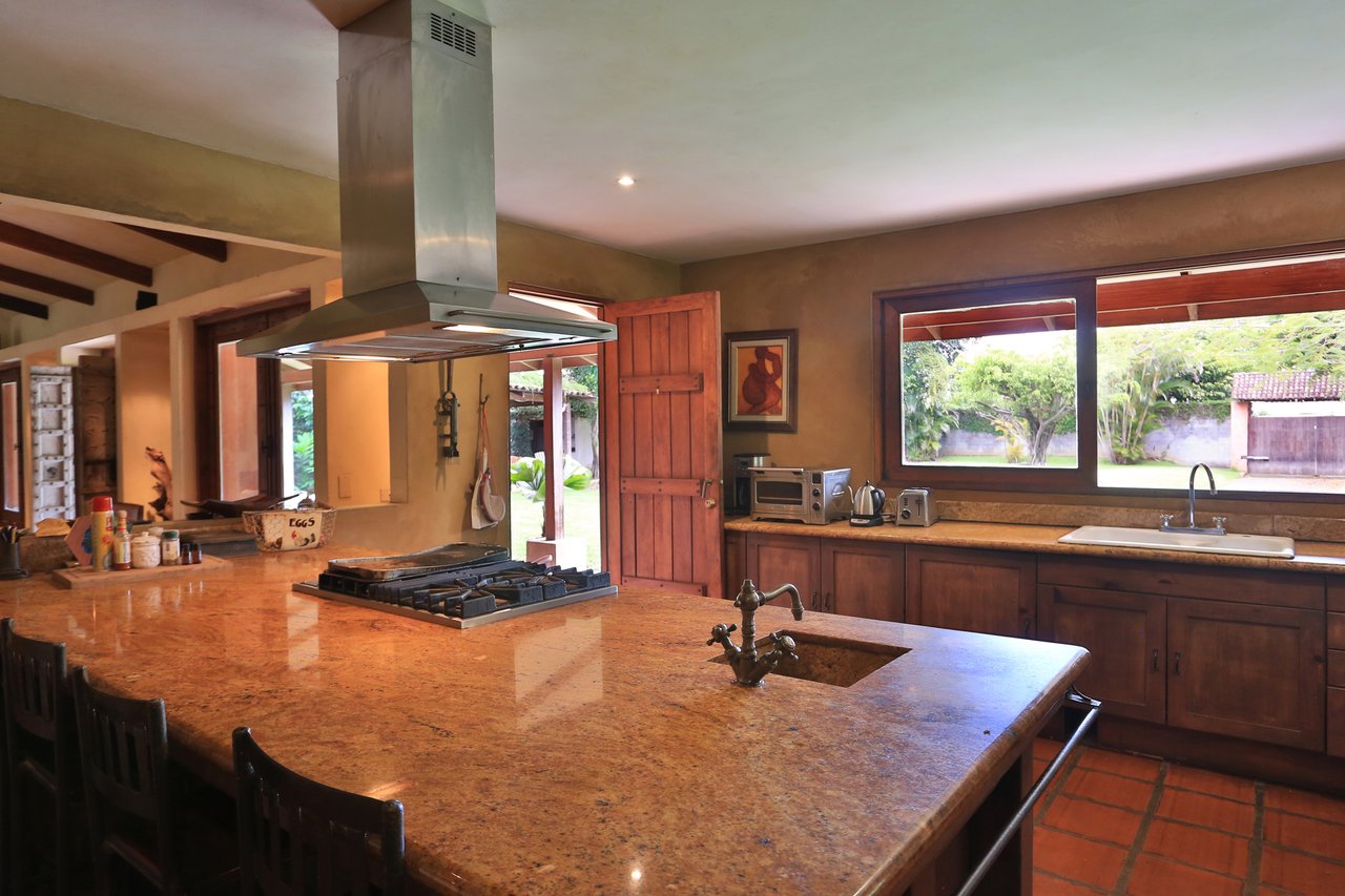 Asian Inspired Single Level Villa, Santa Ana, San Jose