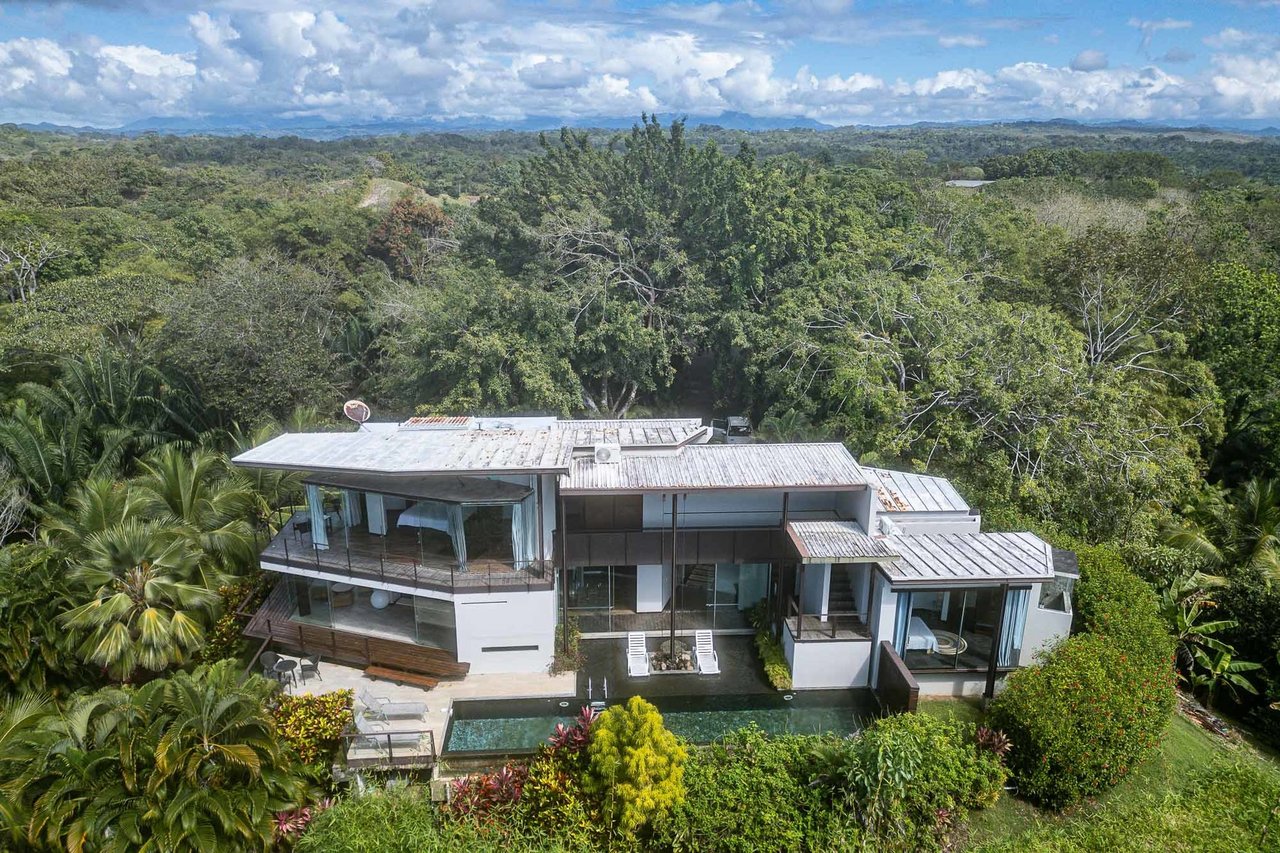 Private Ocean View Estate Near the Beach, Jaco, Puntarenas