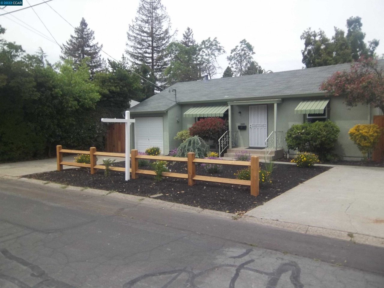 2718 Pacheco Street