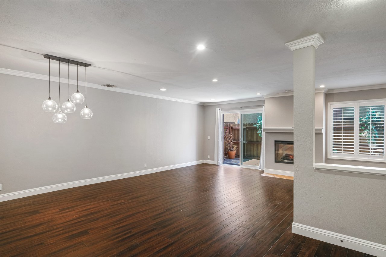 2022 Delaware Avenue Unit: 4