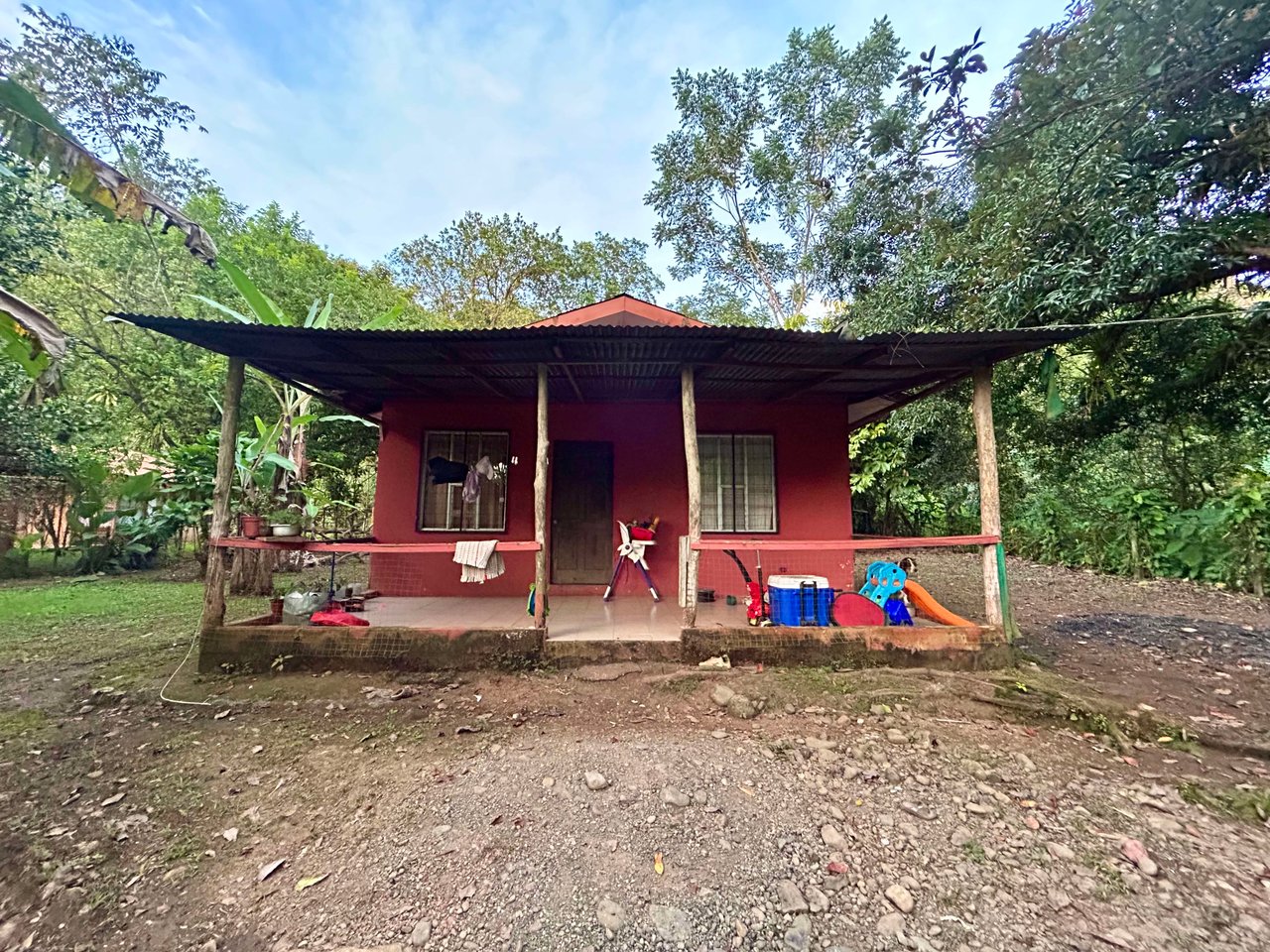 0.6 Acre Lot In Londres Quepos, Only 20 Minutes to Manuel Antonio