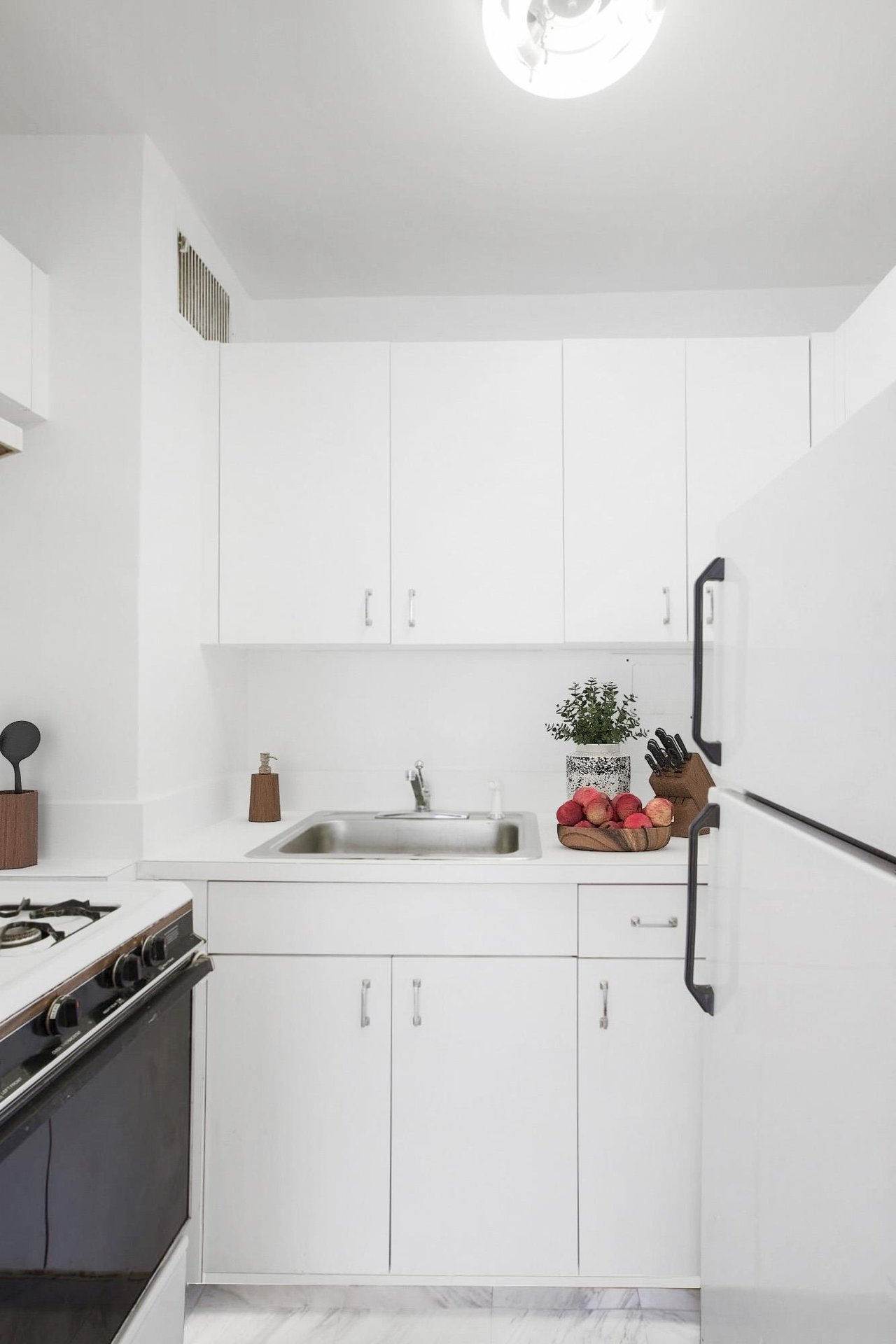 315 East 70th Street, Apt 9-C