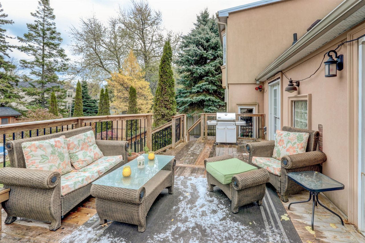 75 Scarborough Heights Blvd