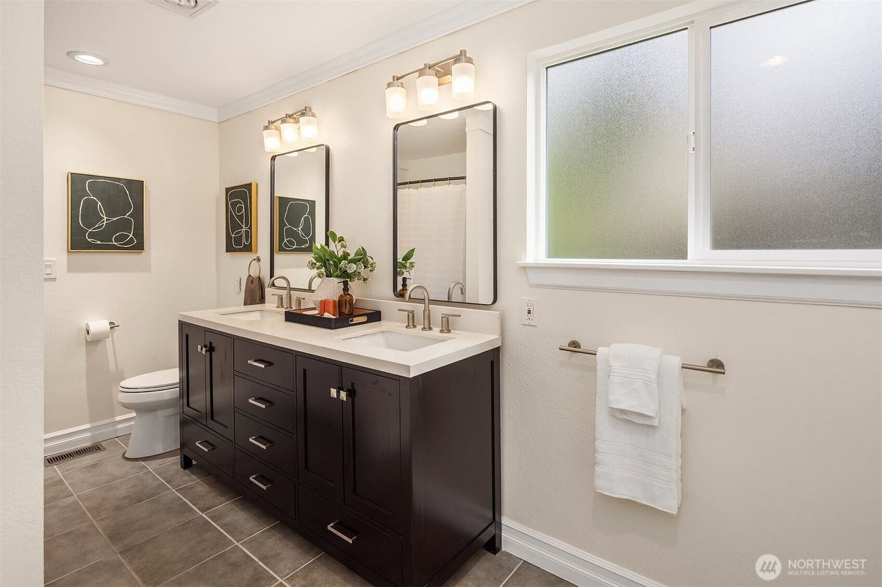10612 MacArthur Lane, Mukilteo