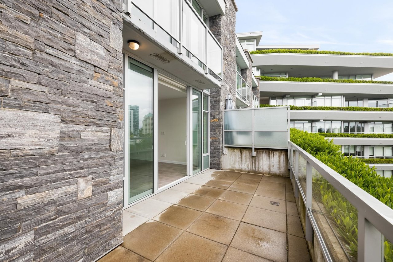 774 Arthur Erickson Pl