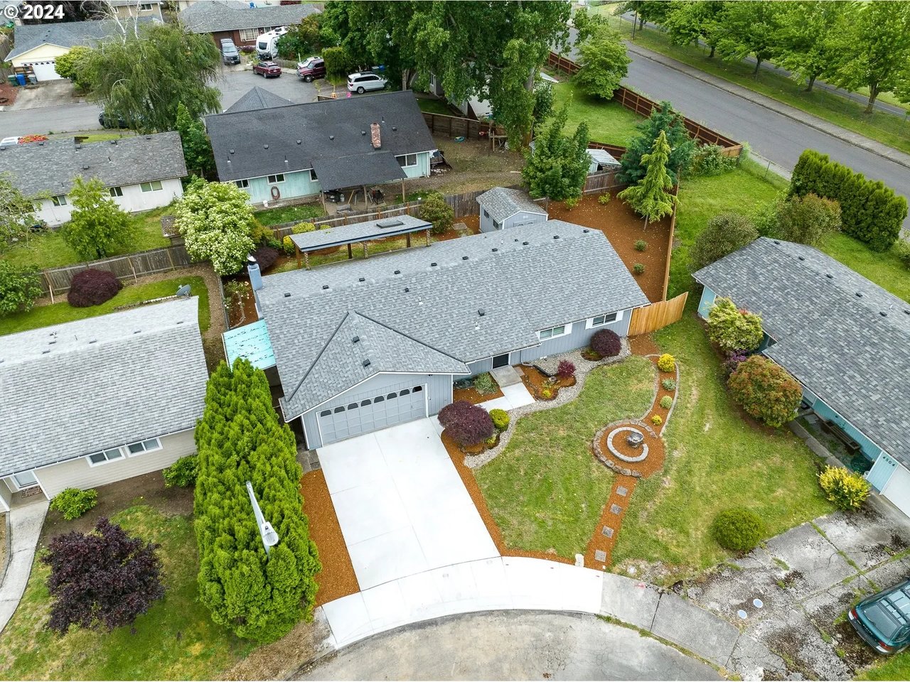 4514 ARABIAN CT SE