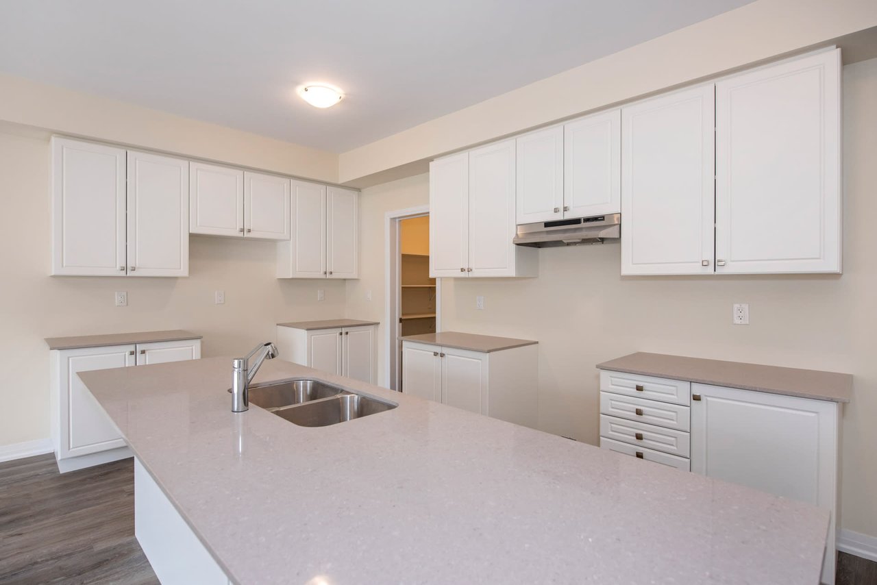185 Bedrock Dr Unit: 3