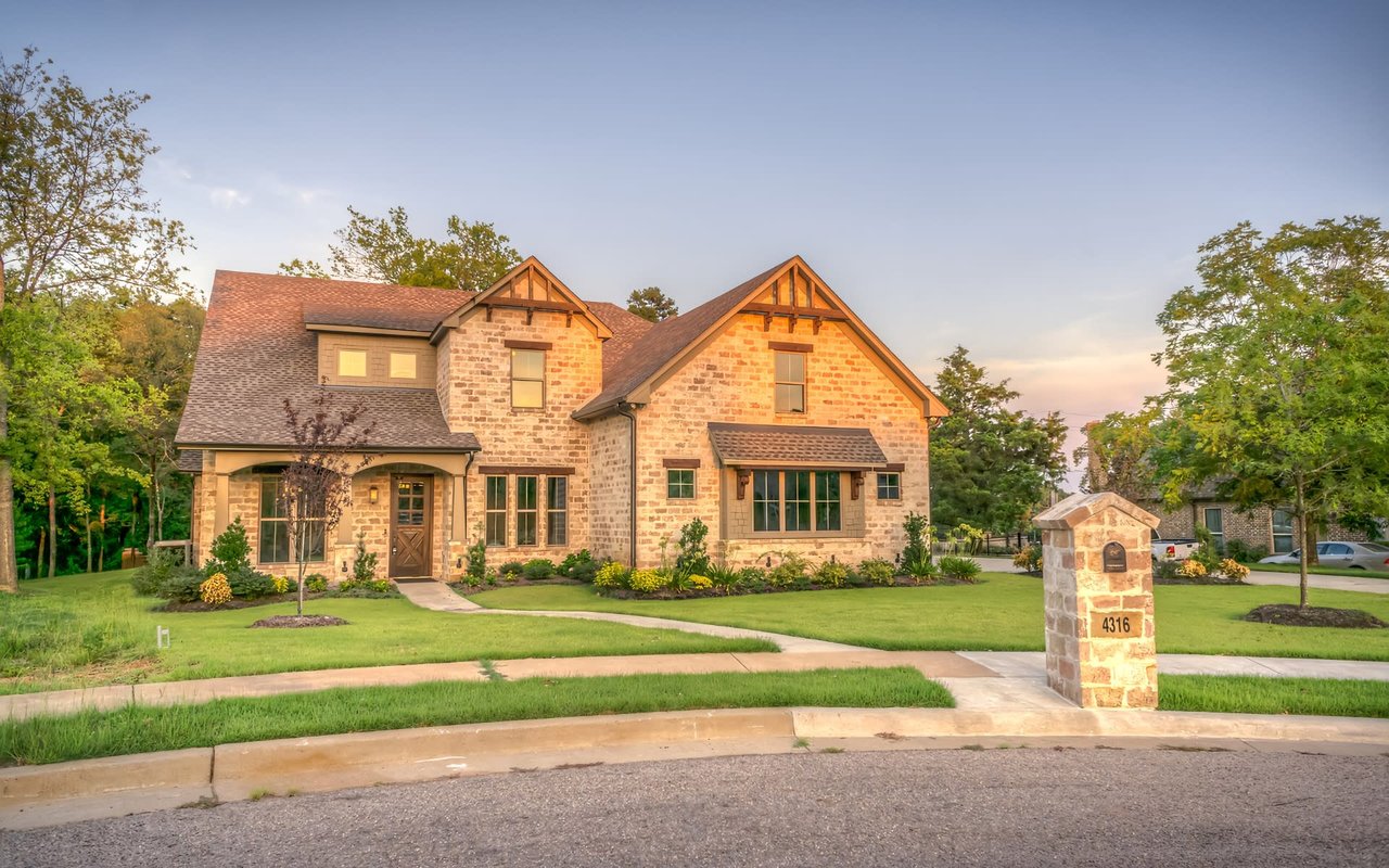 5 Real Estate Negotiation Strategies From An Expert