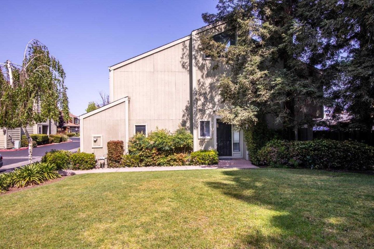 1126 Dinkel CT