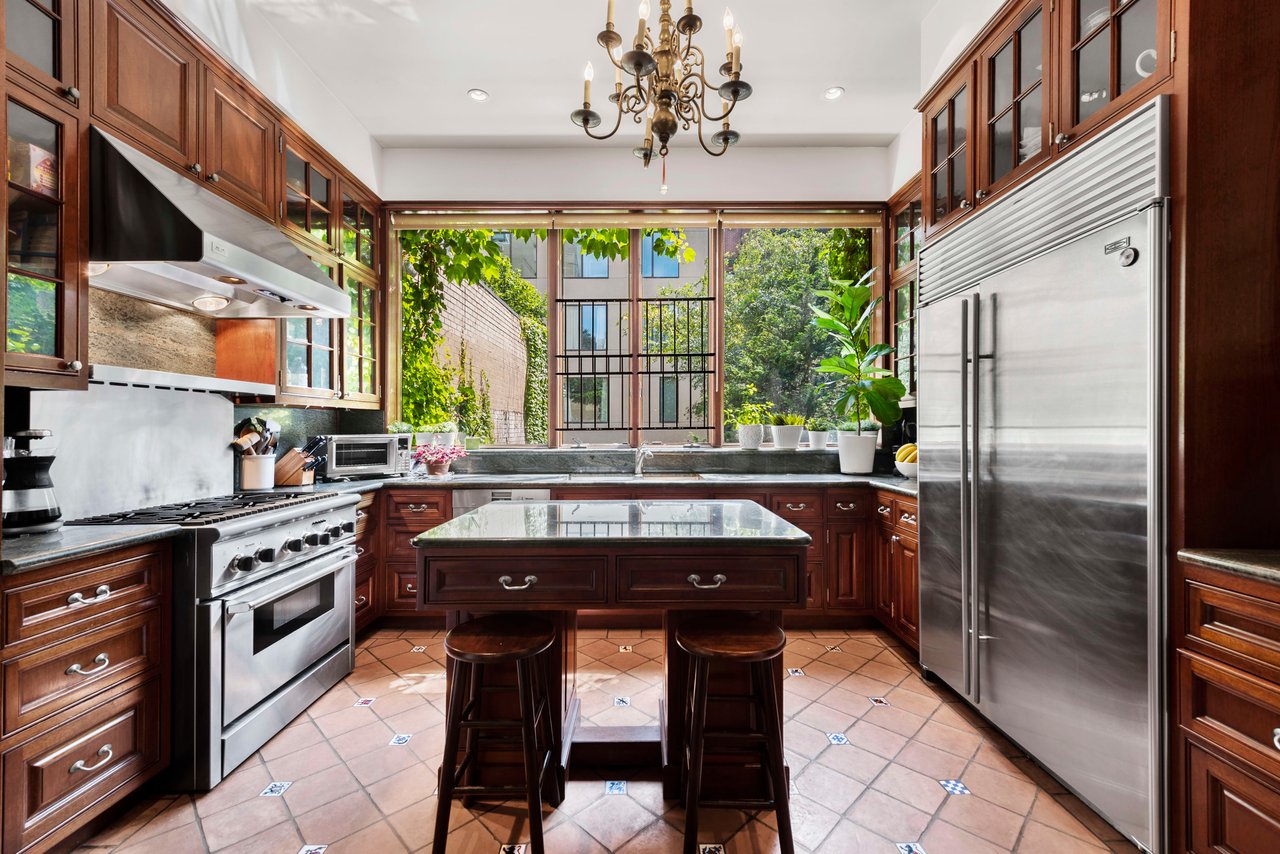 Sonja Morgan puts Upper East Side town house on the market (again) for $8.75 million