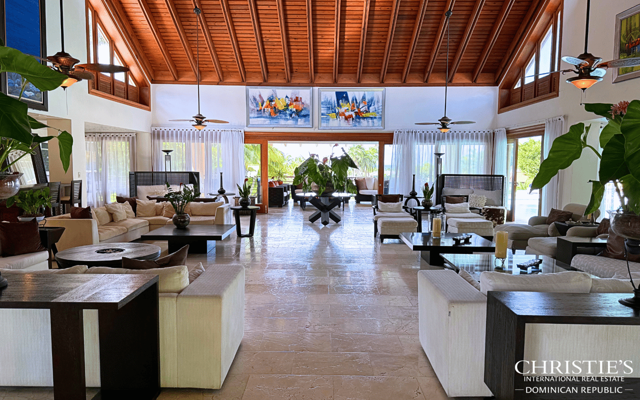 Luxury Villa in Colinas, Casa de Campo