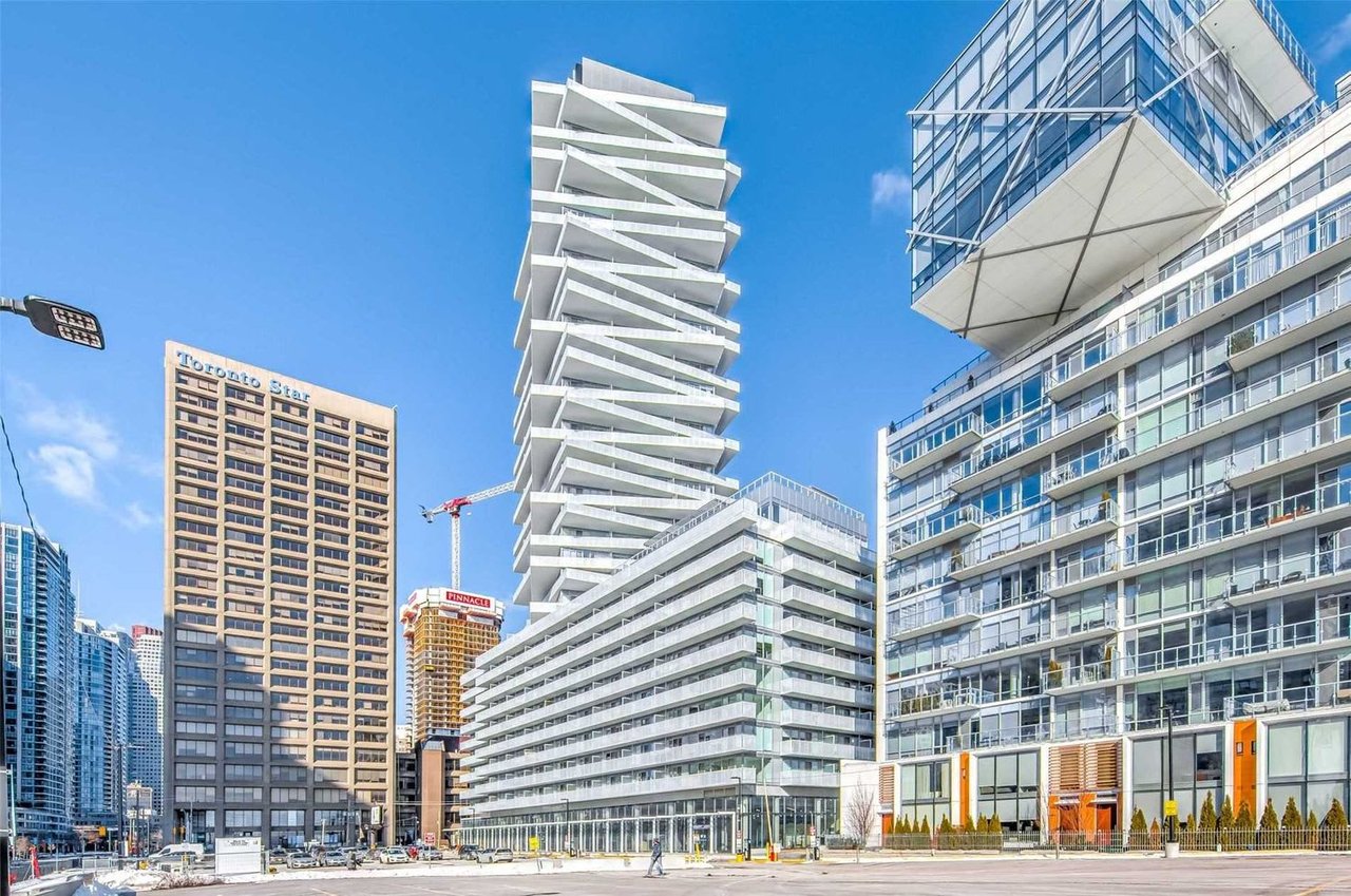 Pier 27 Penthouse - 15 Queens Quay E #3405